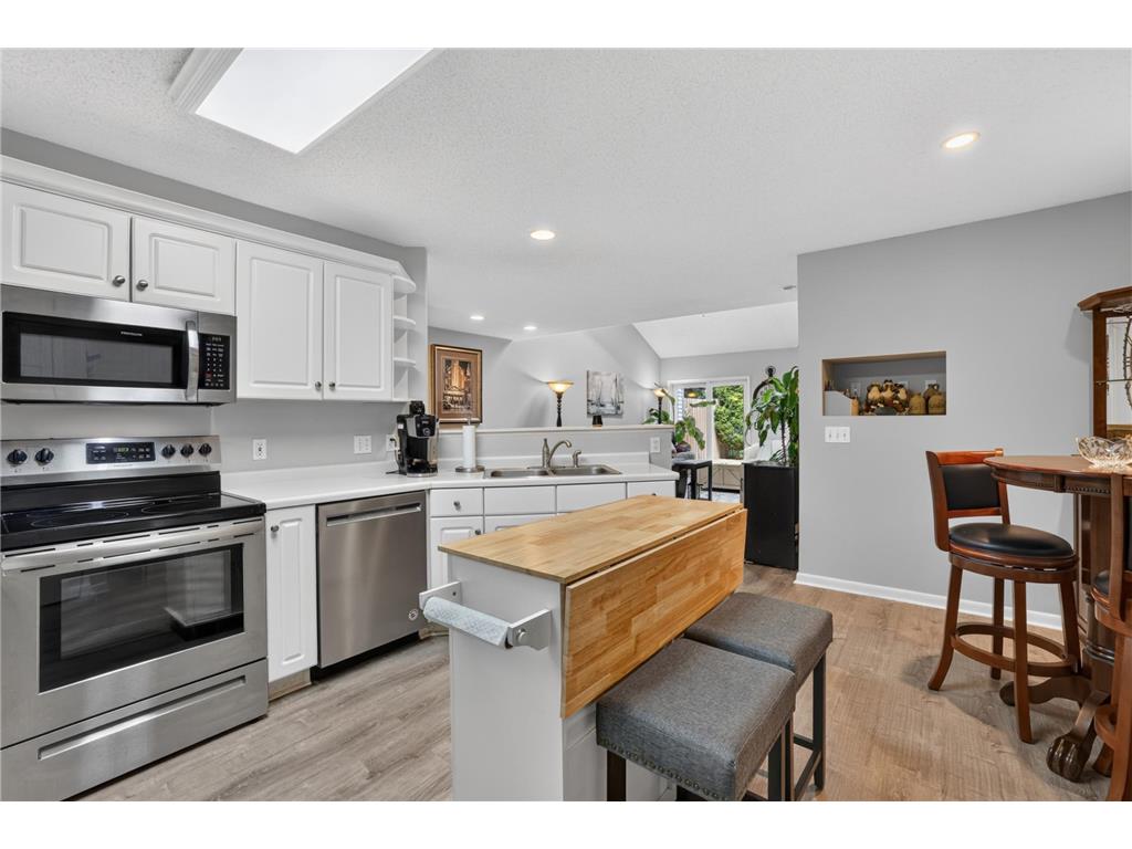 2408 Viola Heights Drive NE Rochester MN 55906 7115097 image20