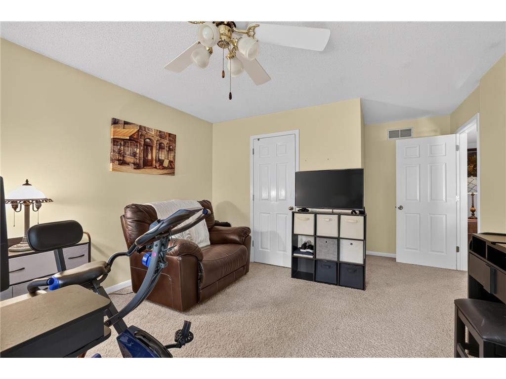 2408 Viola Heights Drive NE Rochester MN 55906 7115097 image33