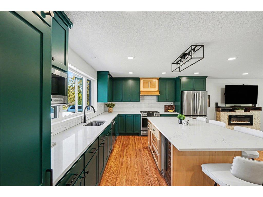 2409 Gilbert Lane South Saint Paul MN 55075 7066121 image1