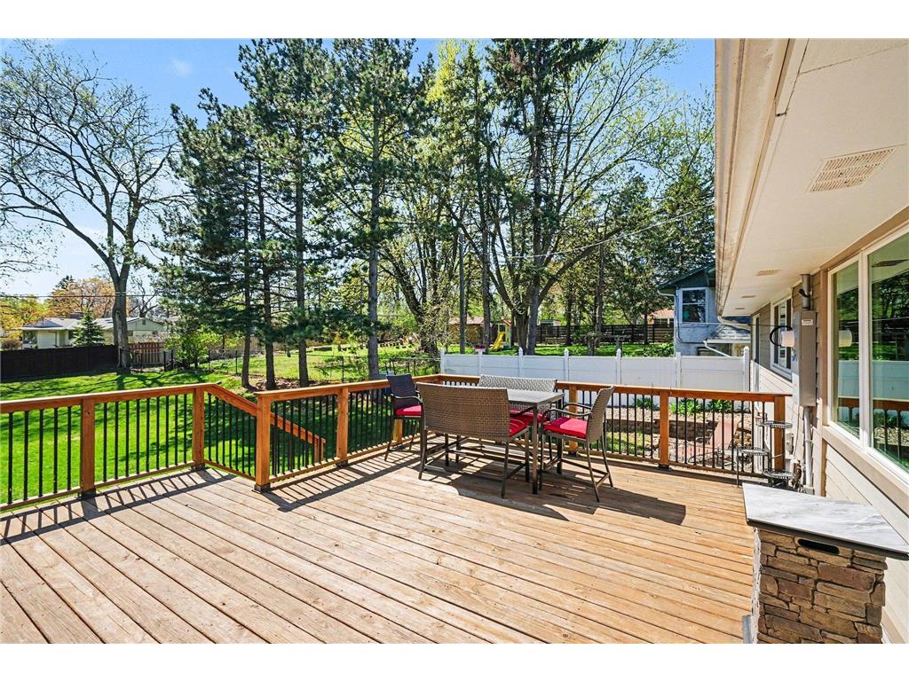 2409 Gilbert Lane South Saint Paul MN 55075 7066121 image13