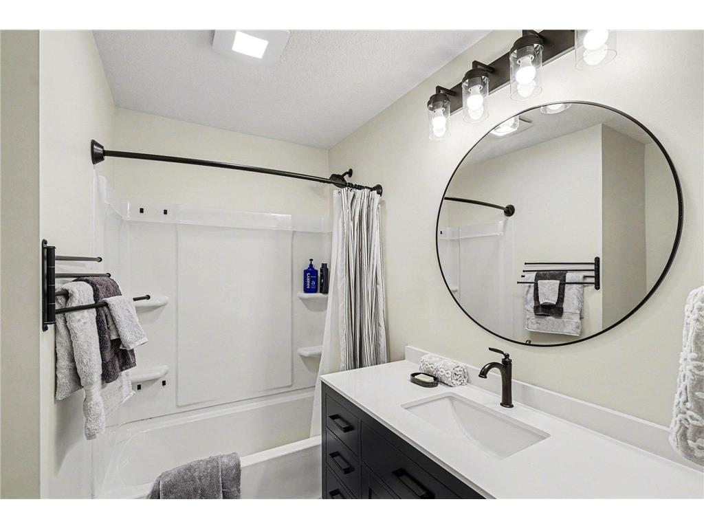 2409 Gilbert Lane South Saint Paul MN 55075 7066121 image7
