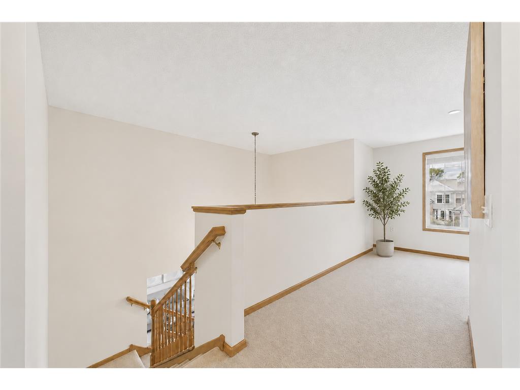 2409 Golf Drive Woodbury MN 55129 7086508 image22
