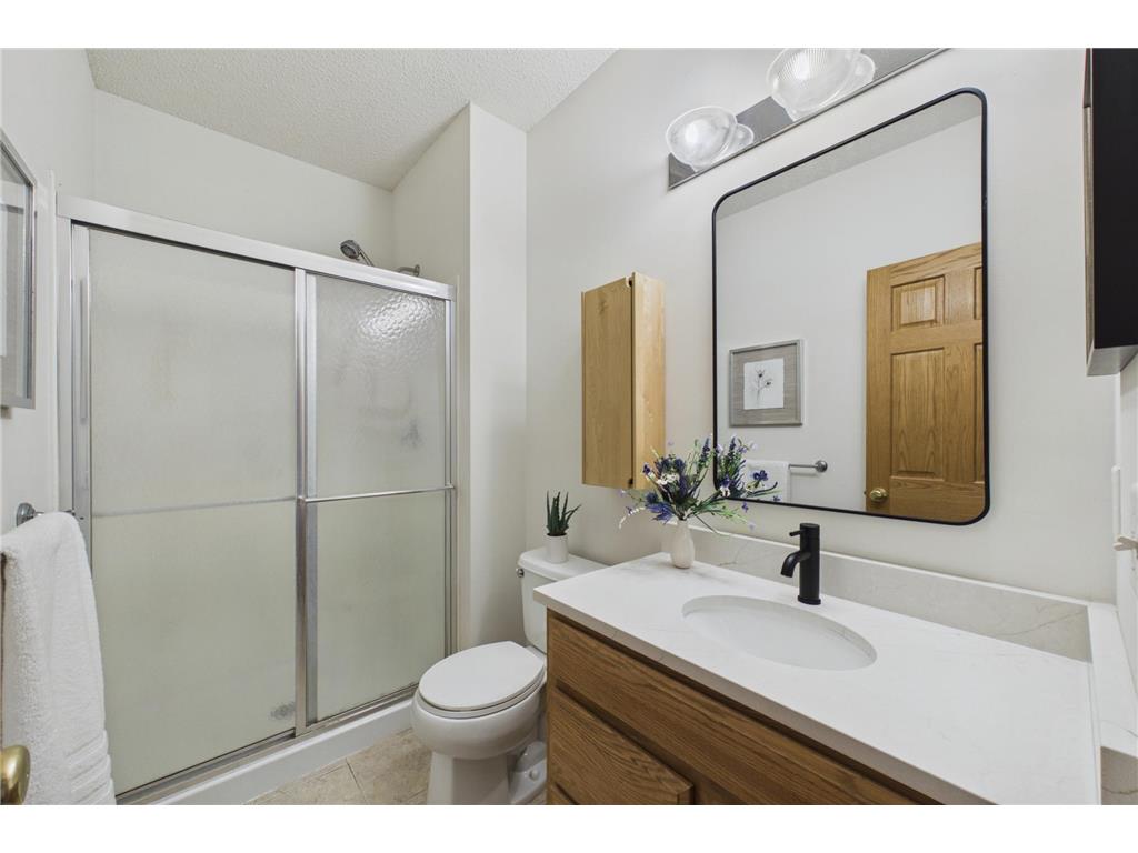 2409 Golf Drive Woodbury MN 55129 7086508 image35