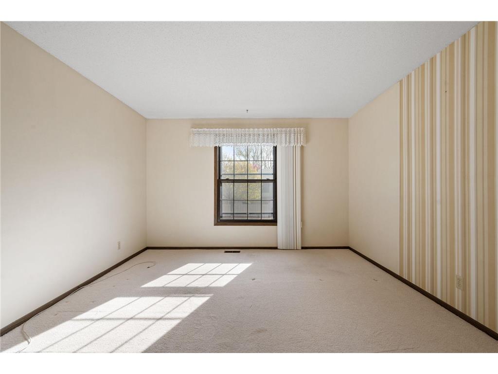 2409 Unity Avenue N Golden Valley MN 55422 7056874 image13