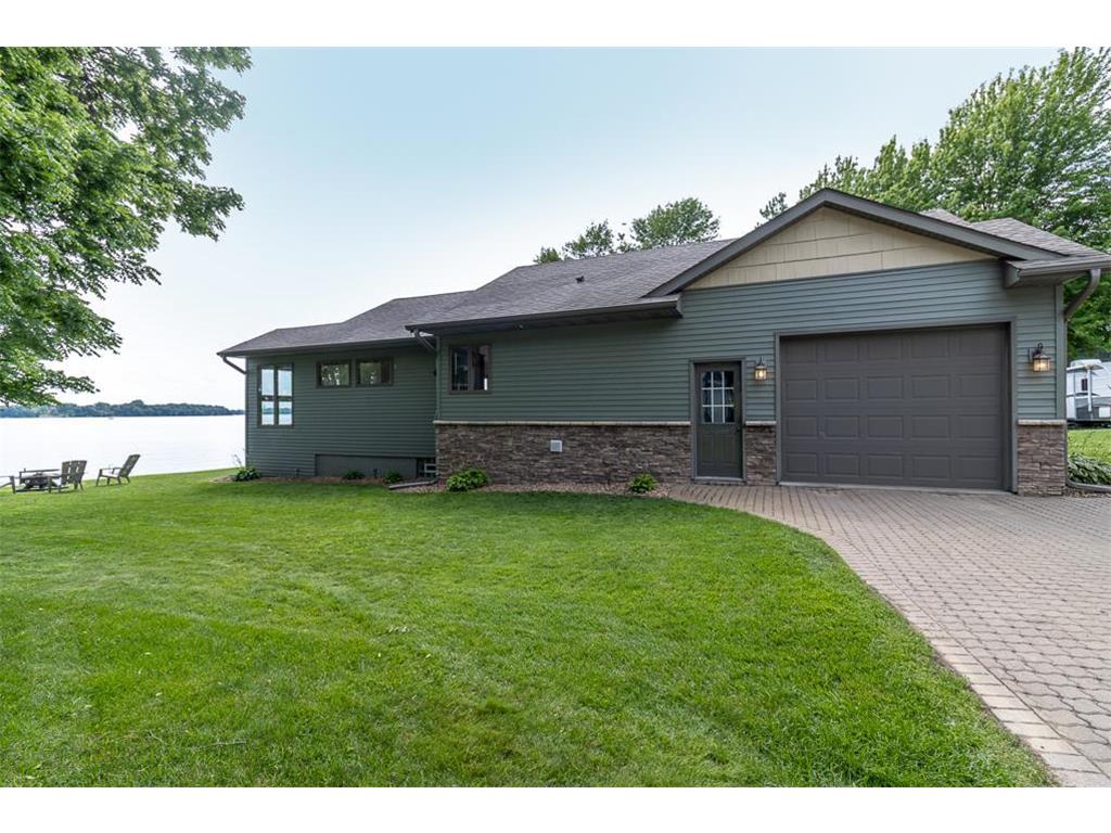 24095 Blue Marina Road Cleveland MN 56017 - East Jefferson 7106210 image2