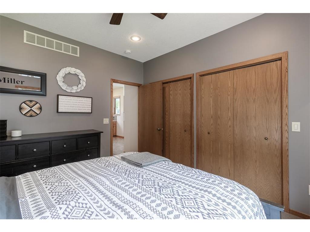 24095 Blue Marina Road Cleveland MN 56017 - East Jefferson 7106210 image25