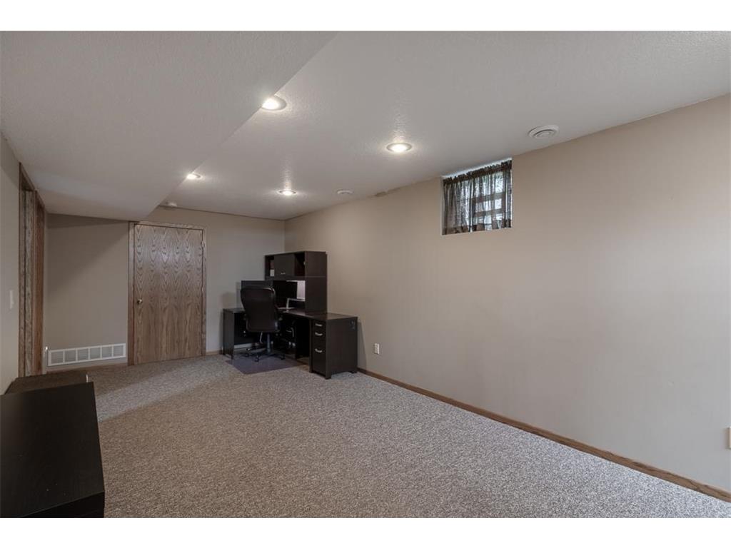 24095 Blue Marina Road Cleveland MN 56017 - East Jefferson 7106210 image30