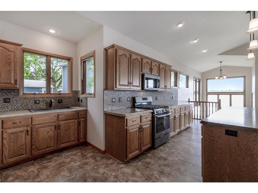24095 Blue Marina Road Cleveland MN 56017 - East Jefferson 7106210 image9