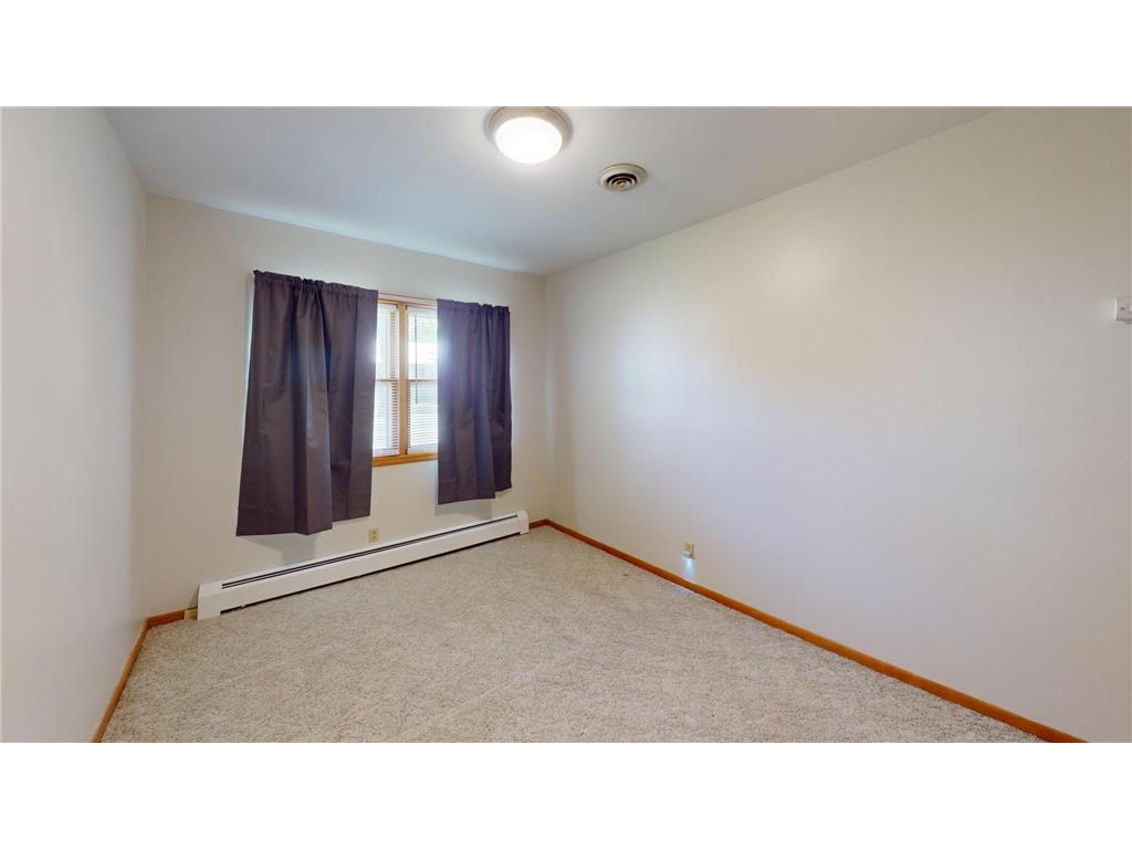 241 5th Street SE Glenville MN 56036 7072406 image13