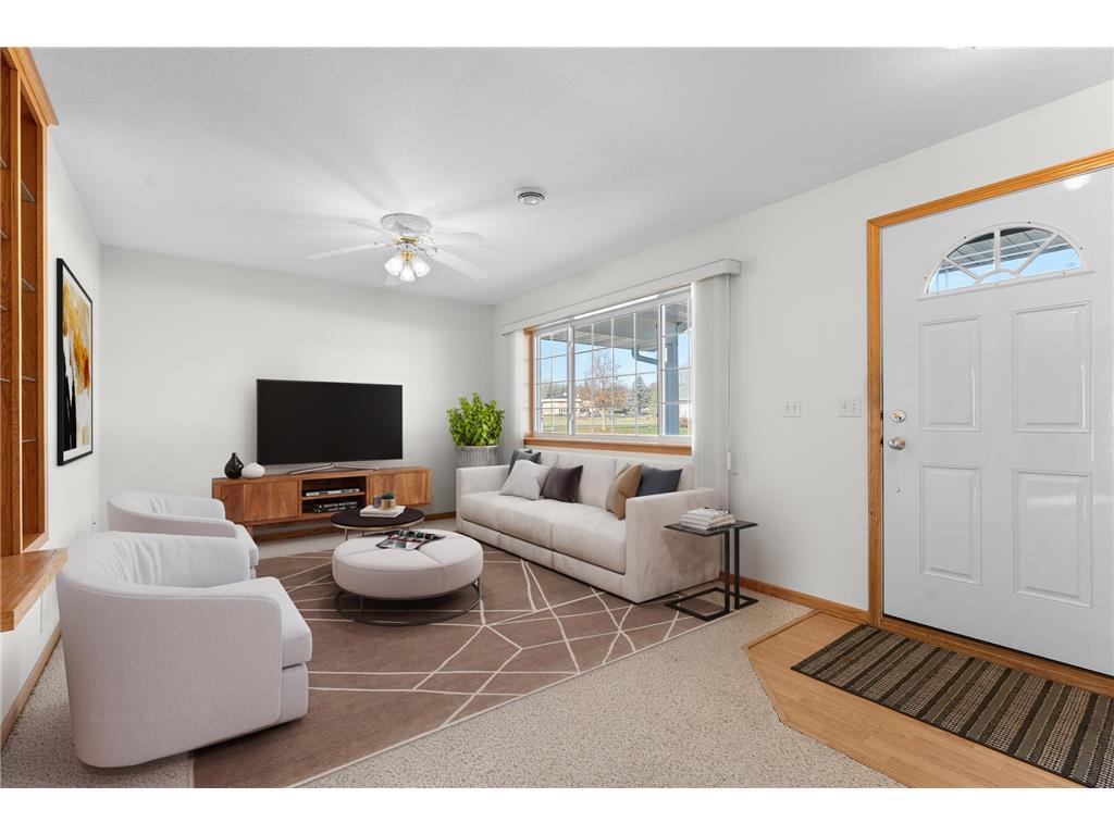 241 6th Street SW Pine Island MN 55963 6816286 image5