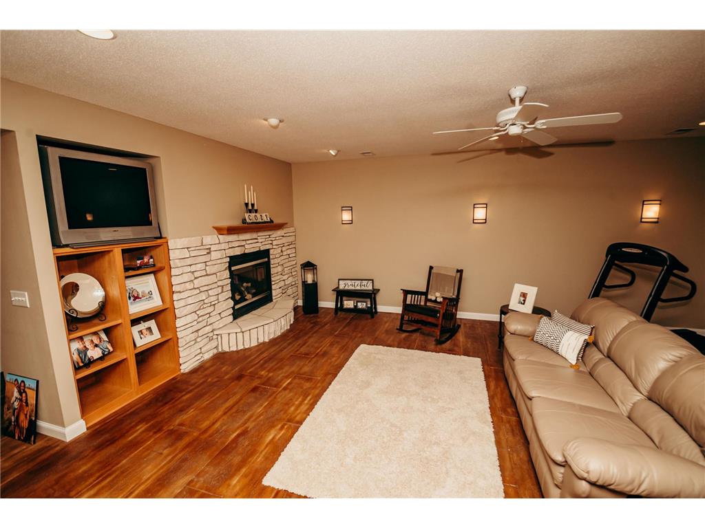 241 Cottonwood Cove Lynd MN 56157 7060195 image35