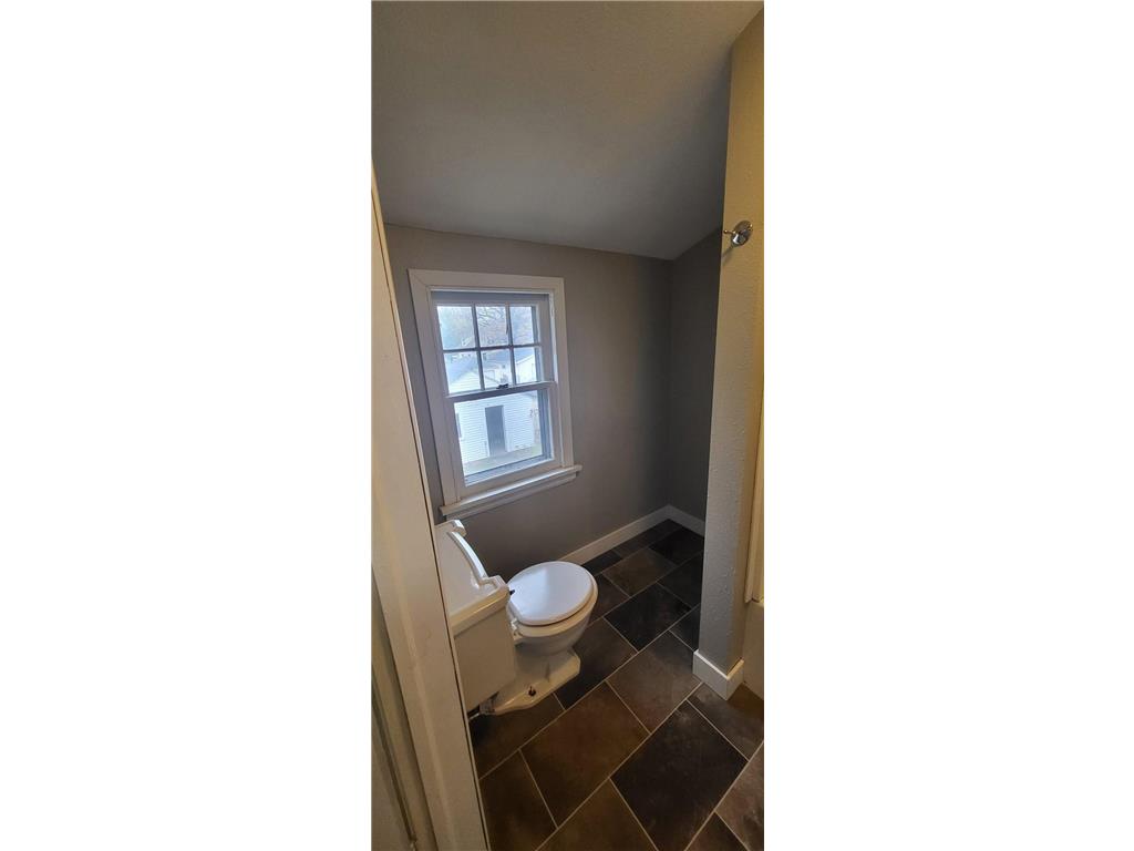 241 Crocker Avenue N Thief River Falls MN 56701 6804950 image18