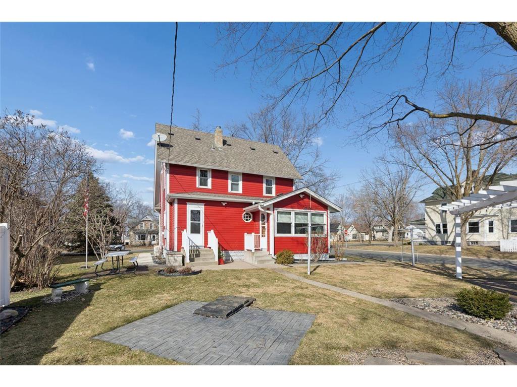 241 E 1st Street Waconia MN 55387 7027345 image23