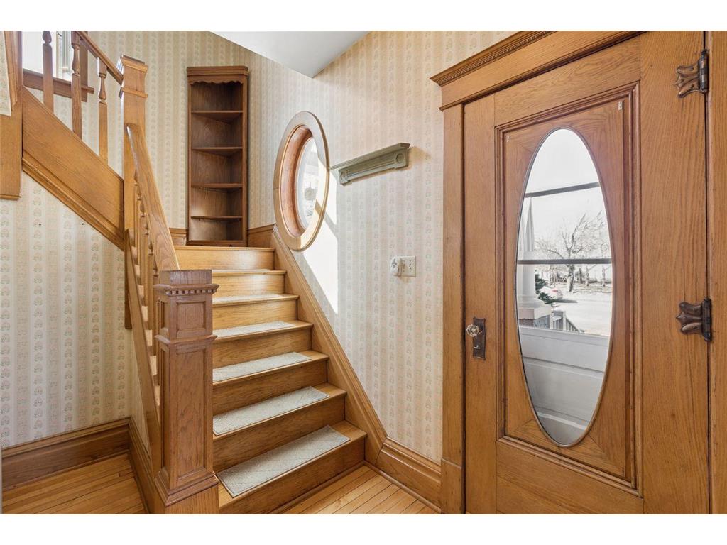 241 E 1st Street Waconia MN 55387 7027345 image4