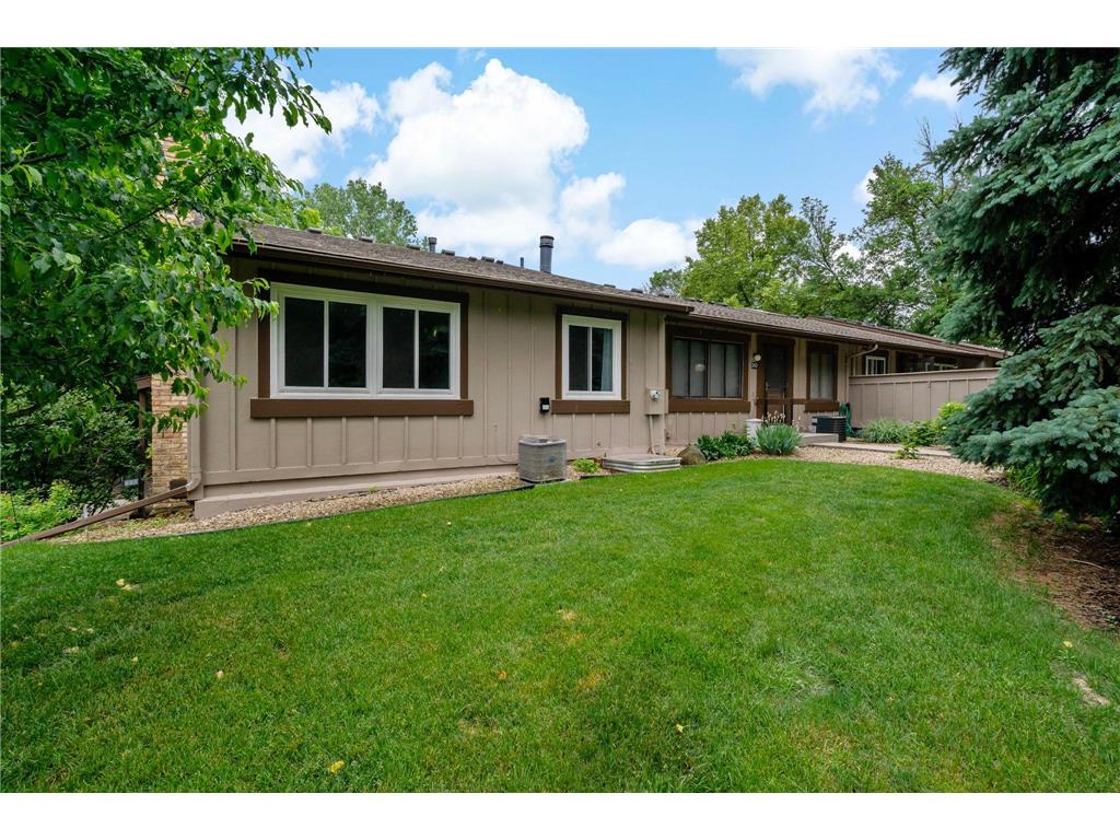 241 River Woods Lane Burnsville MN 55337 7086337 image23