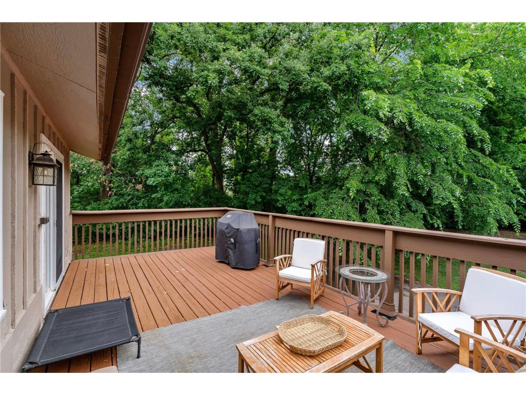 241 River Woods Lane Burnsville MN 55337 7086337 image4