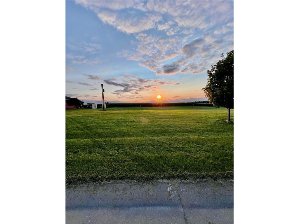 241 S Robert Street Mabel MN 55954 6649658 image1