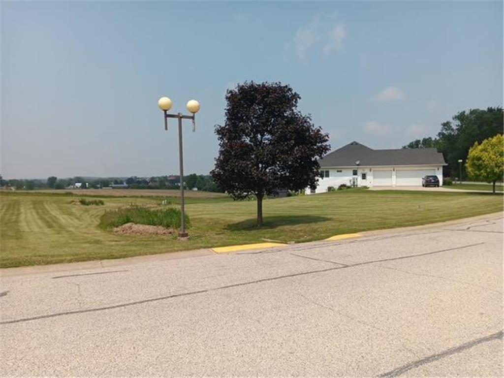 241 S Robert Street Mabel MN 55954 6649658 image4