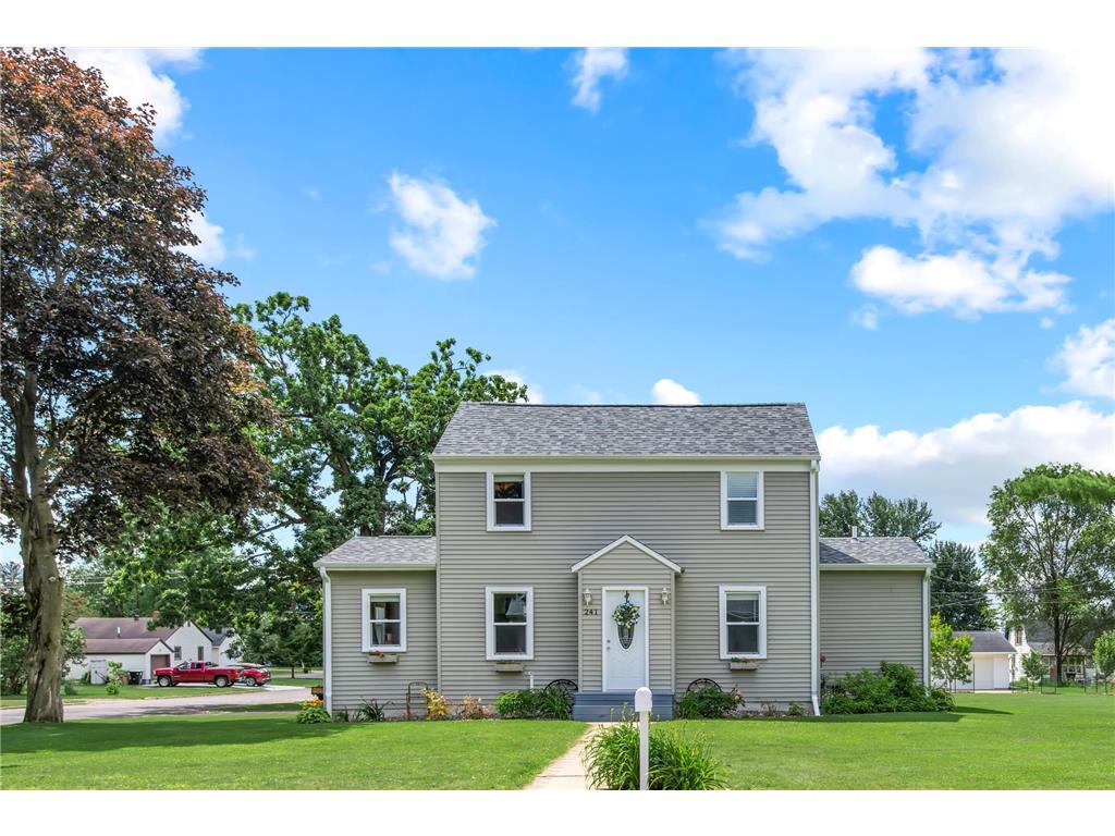 241 Second Avenue Chippewa Falls WI 54729 6551177 image1