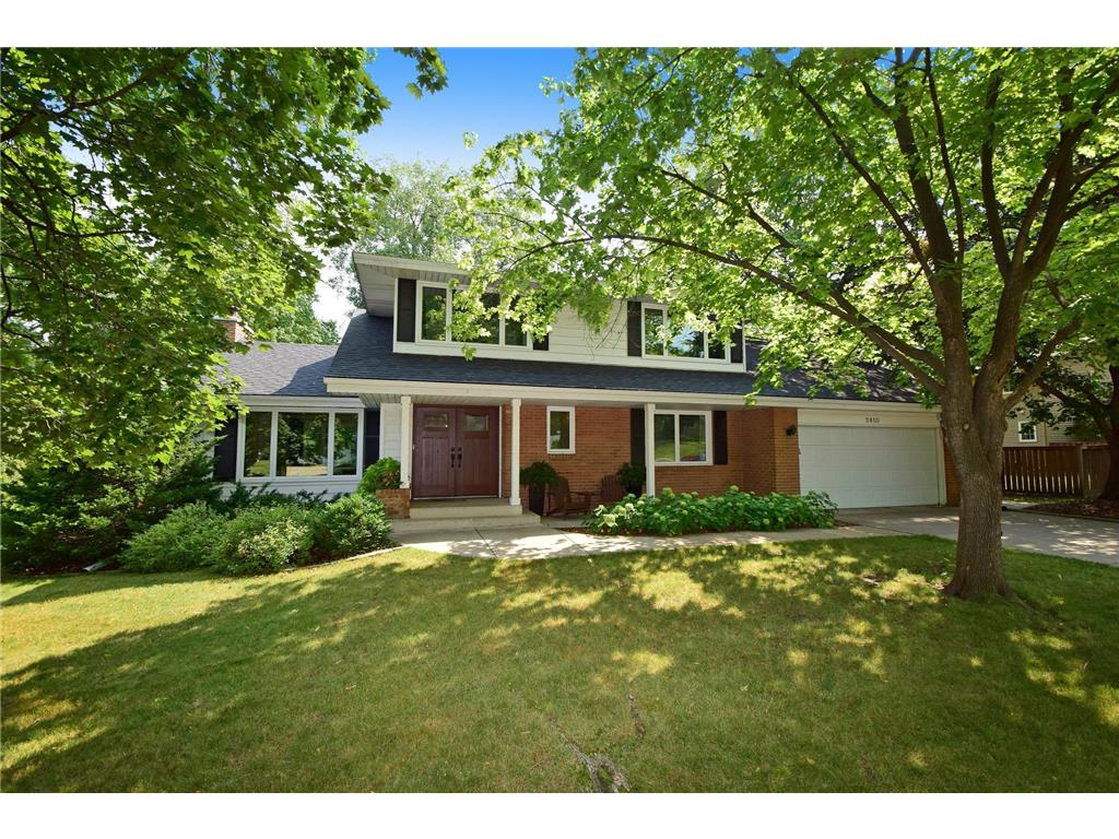 2410 Brunswick Avenue N Golden Valley MN 55422 6415150 image1