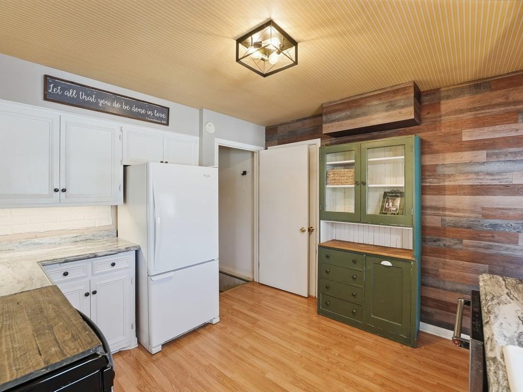 2410 Clearwater Road Saint Cloud MN 56301 7033978 image8