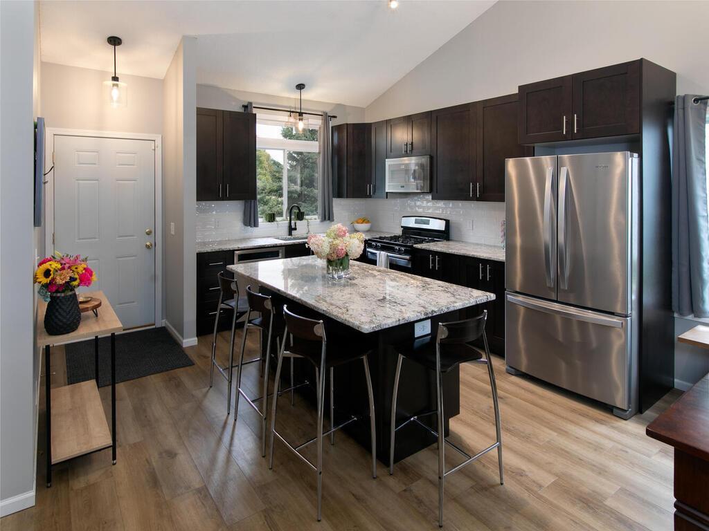 2410 Downing Avenue Shakopee MN 55379 6819394 image1