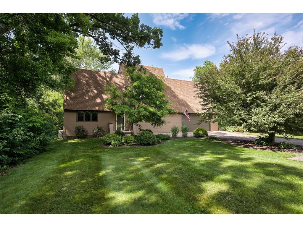 2410 Lisbon Avenue N Lake Elmo MN 55042 6777407 image1