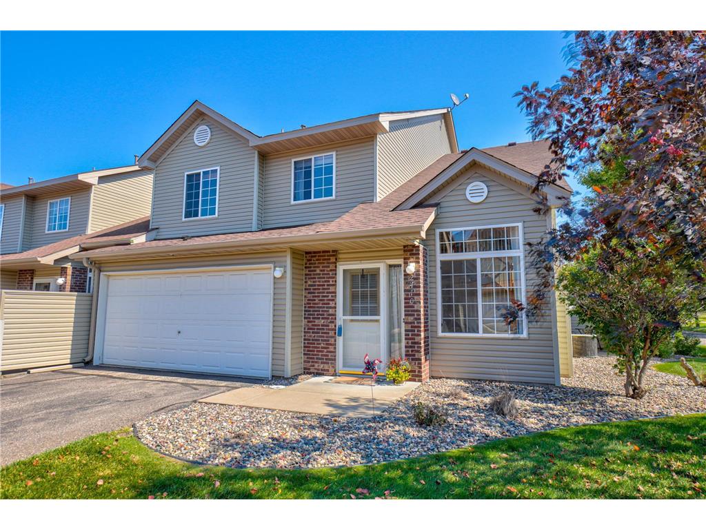 2410 Oakridge Circle Hudson WI 54016 6790829 image1