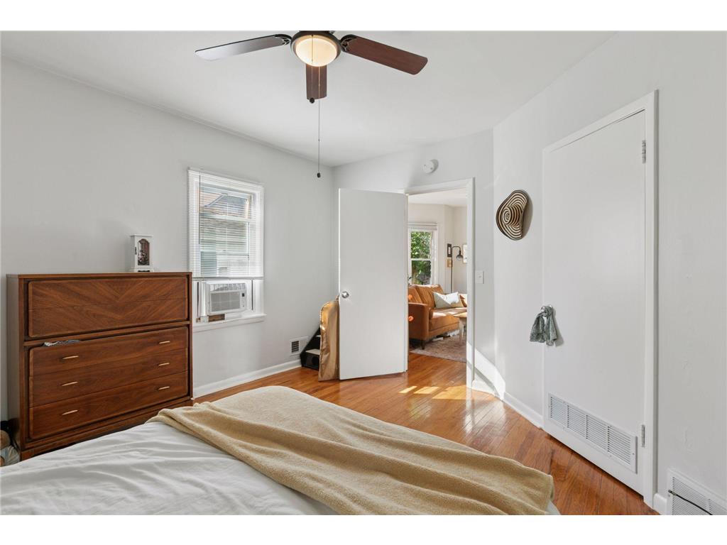 2410 Quincy Street NE Minneapolis MN 55418 7086668 image10