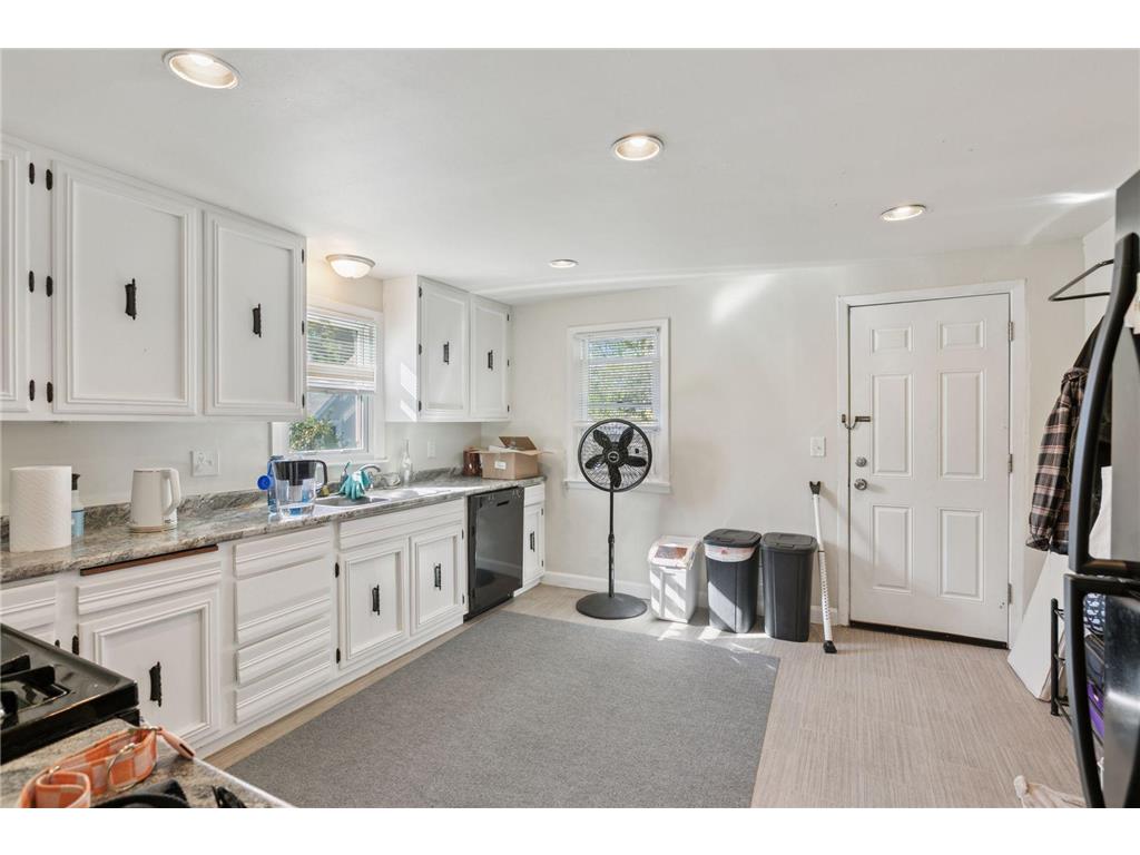 2410 Quincy Street NE Minneapolis MN 55418 7086668 image19