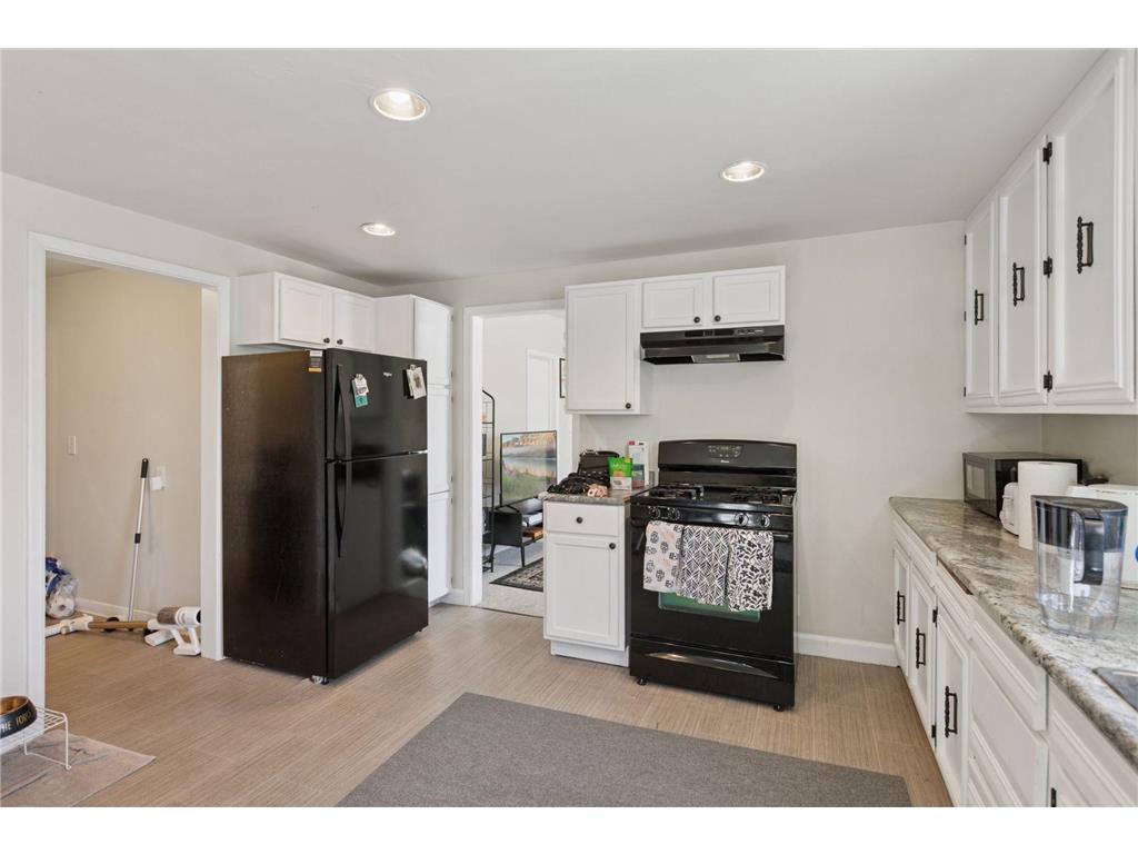 2410 Quincy Street NE Minneapolis MN 55418 7086668 image21
