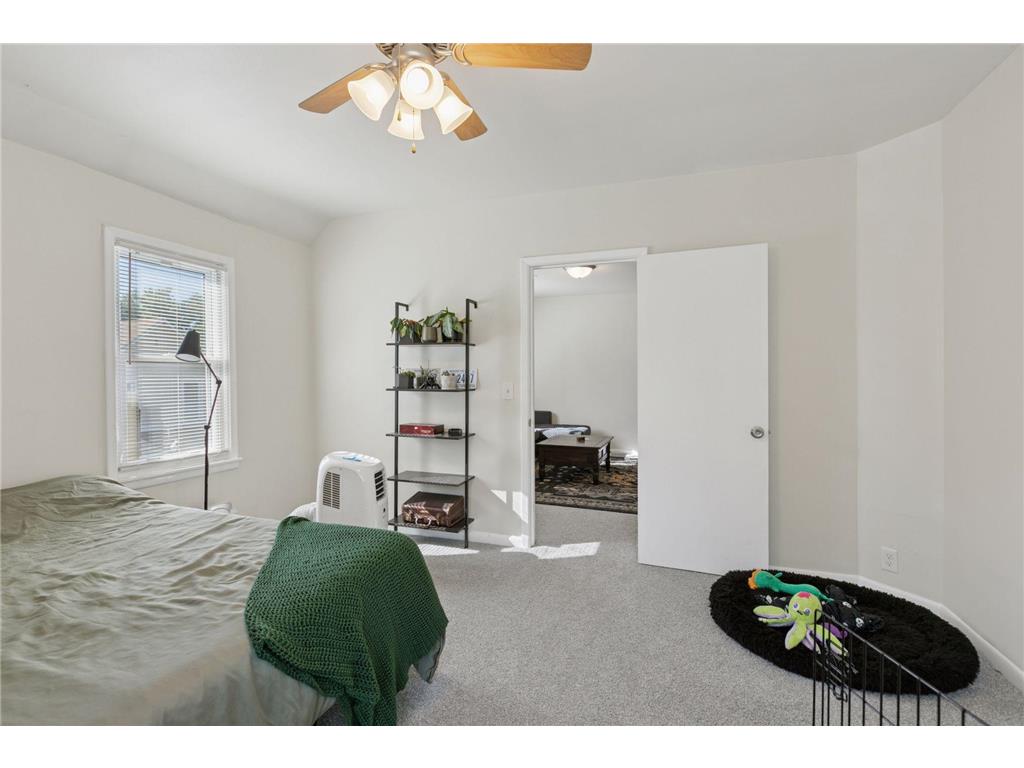 2410 Quincy Street NE Minneapolis MN 55418 7086668 image23