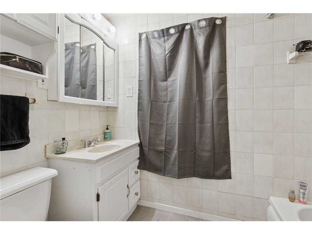 2410 Quincy Street NE Minneapolis MN 55418 7086668 image24