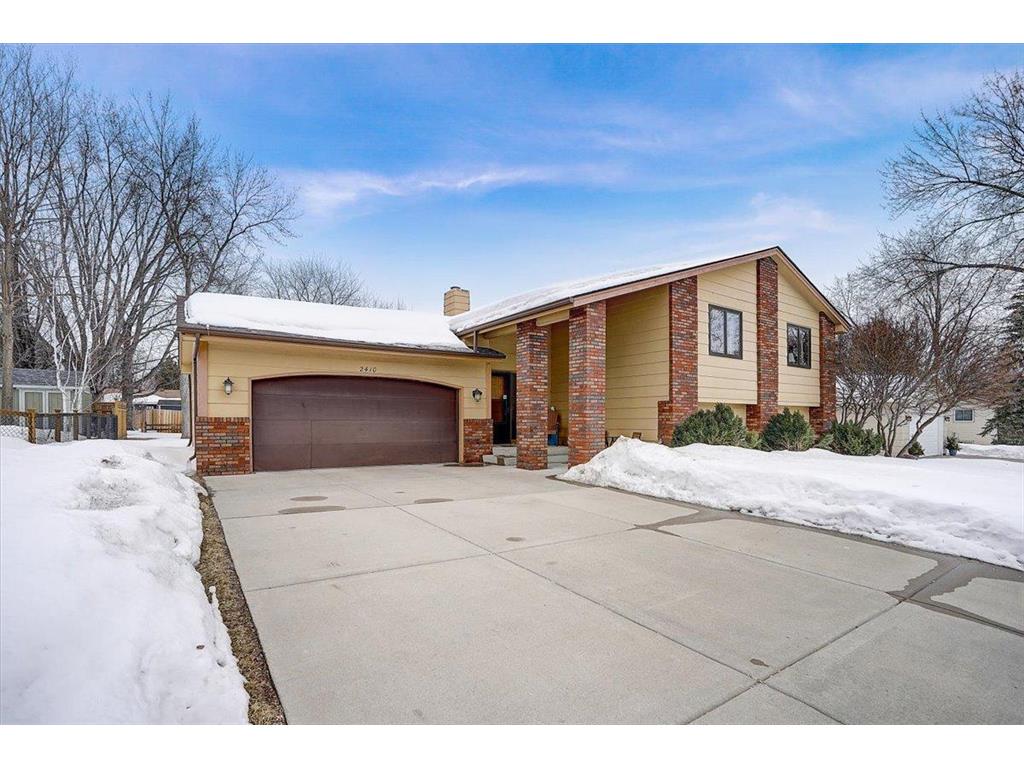 2410 Rosewood Lane N Plymouth MN 55441 6340348 image1