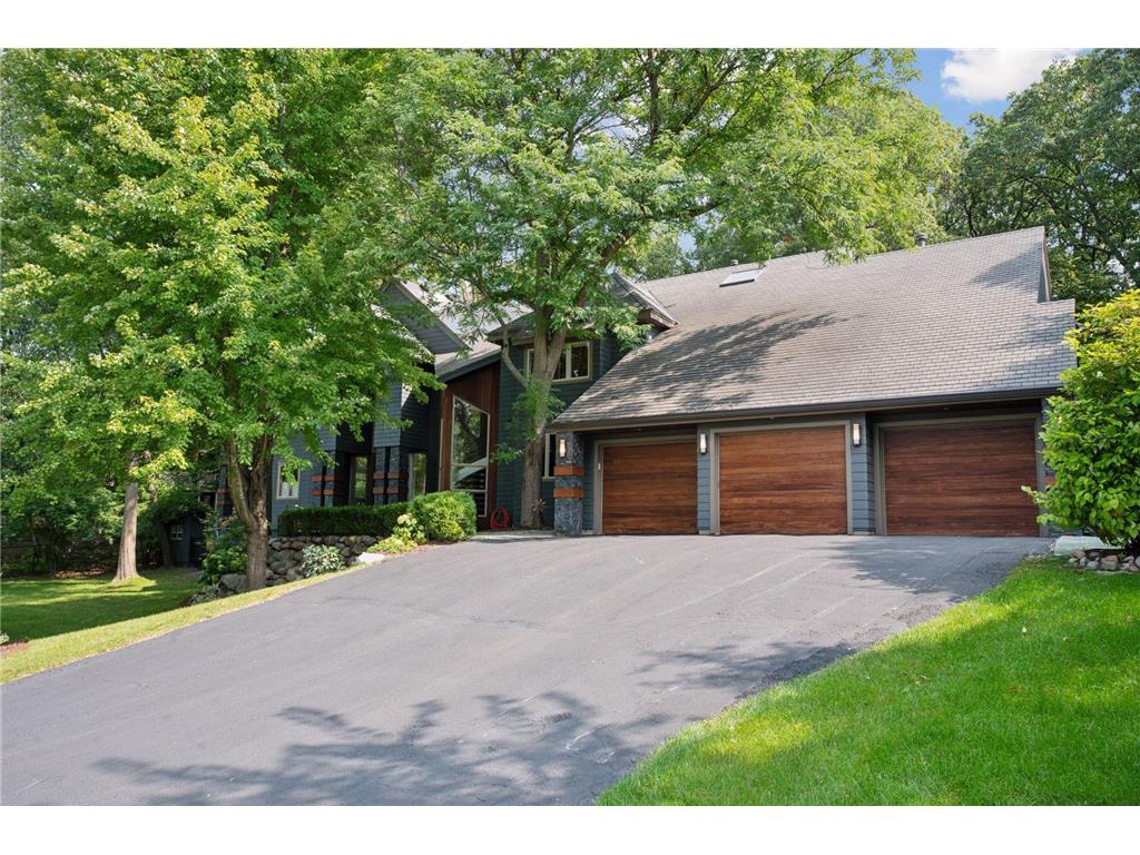 2411 Lorien Street Minnetonka MN 55305 6732287 image1