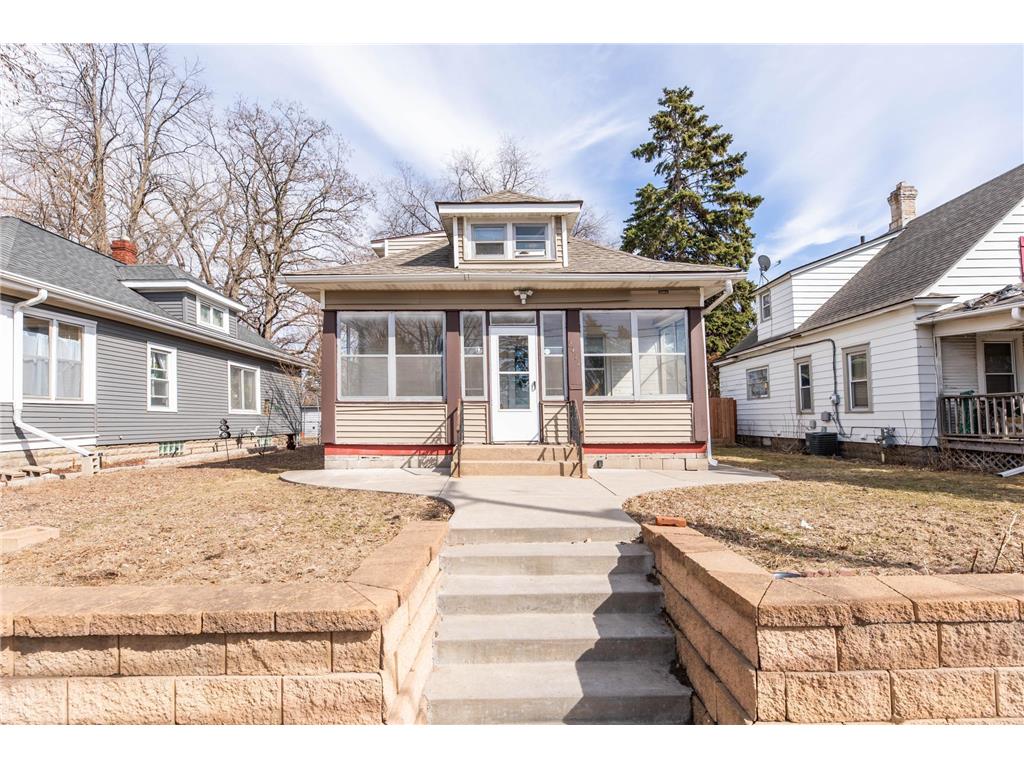 2411 Madison Street NE Minneapolis MN 55418 7040880 image1
