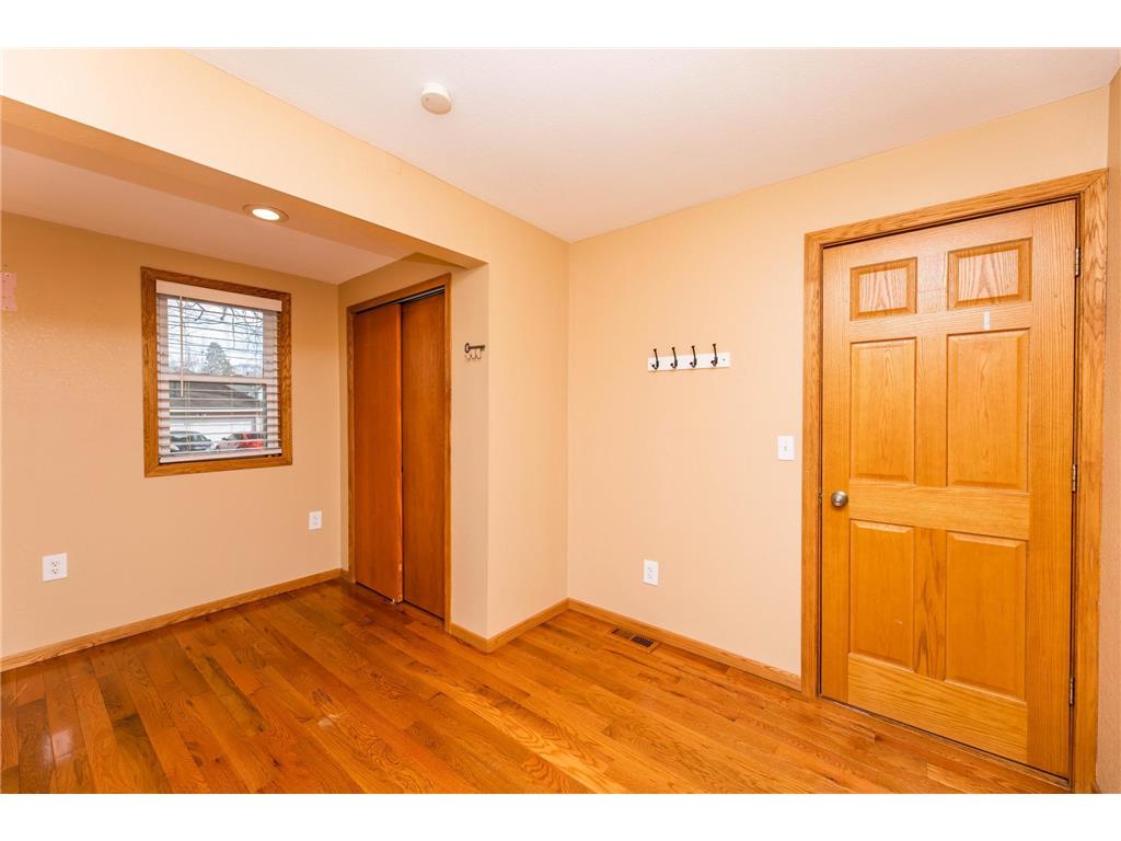 2411 Madison Street NE Minneapolis MN 55418 7040880 image14