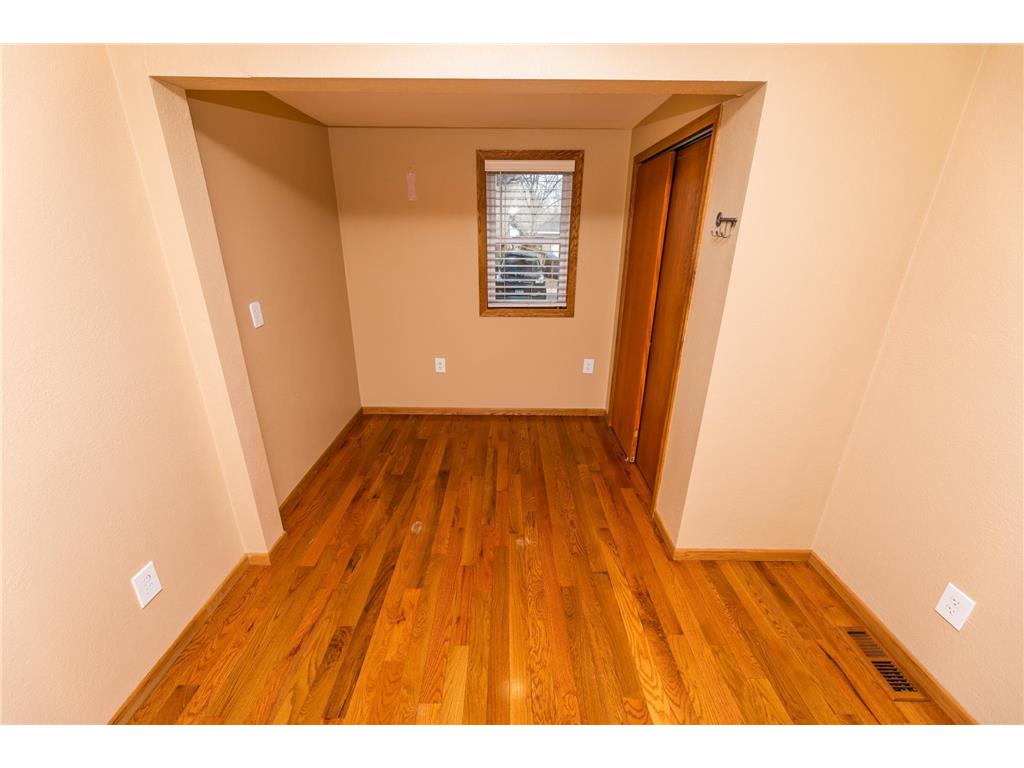 2411 Madison Street NE Minneapolis MN 55418 7040880 image17