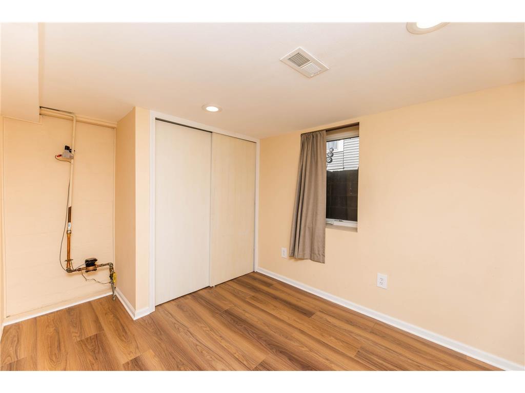 2411 Madison Street NE Minneapolis MN 55418 7040880 image22