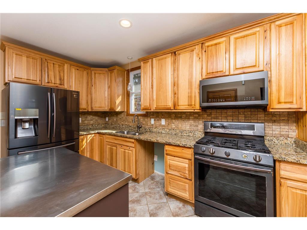 2411 Madison Street NE Minneapolis MN 55418 7040880 image3