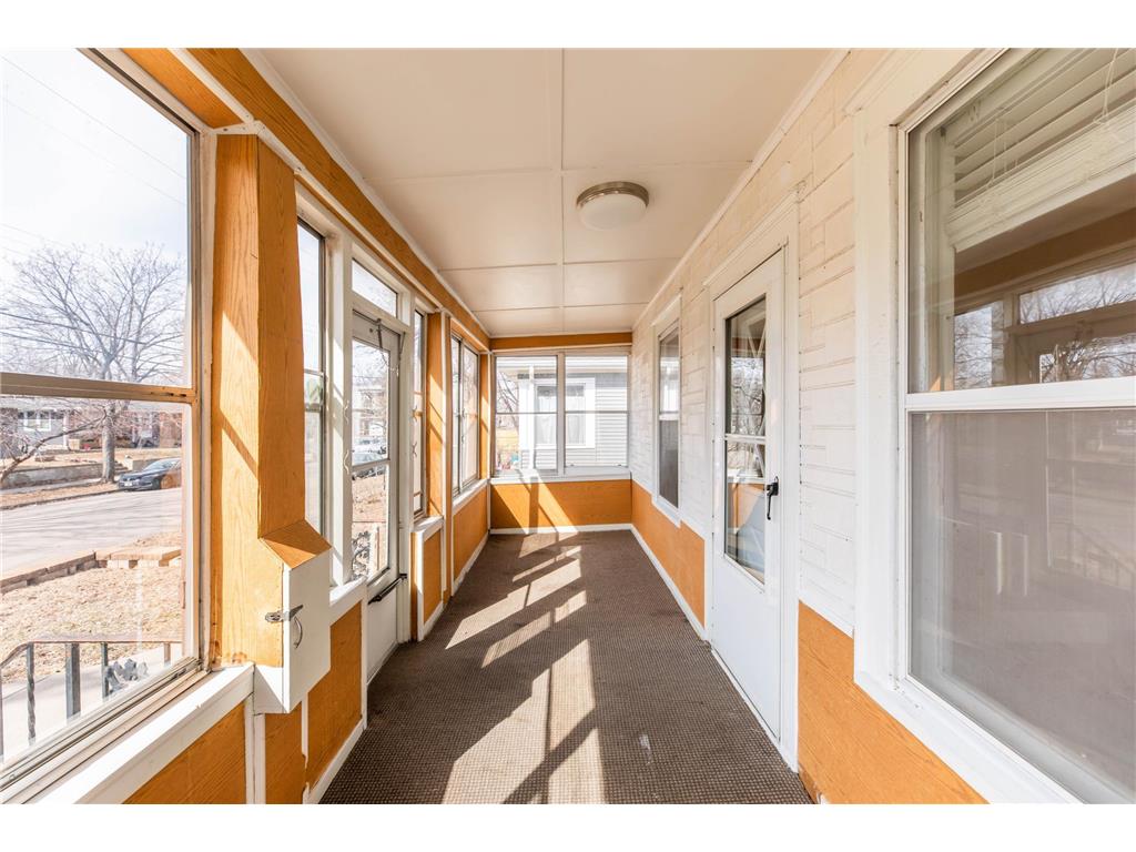 2411 Madison Street NE Minneapolis MN 55418 7040880 image30