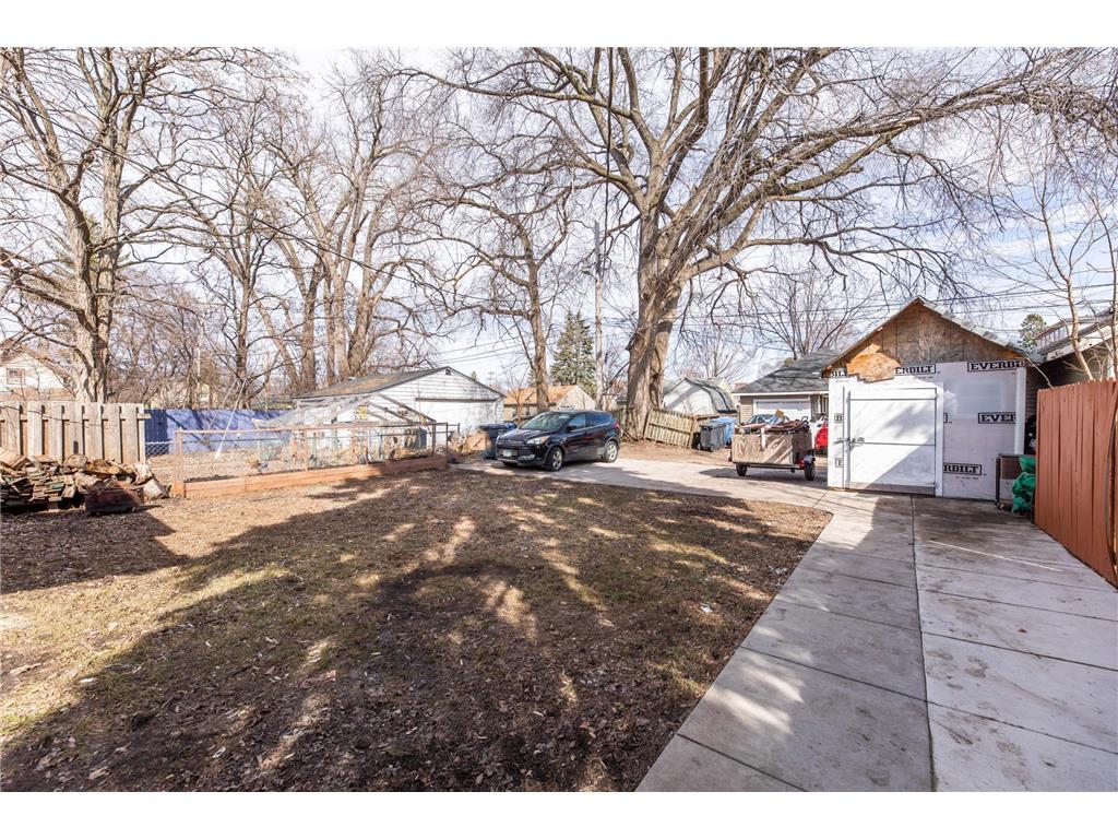 2411 Madison Street NE Minneapolis MN 55418 7040880 image32