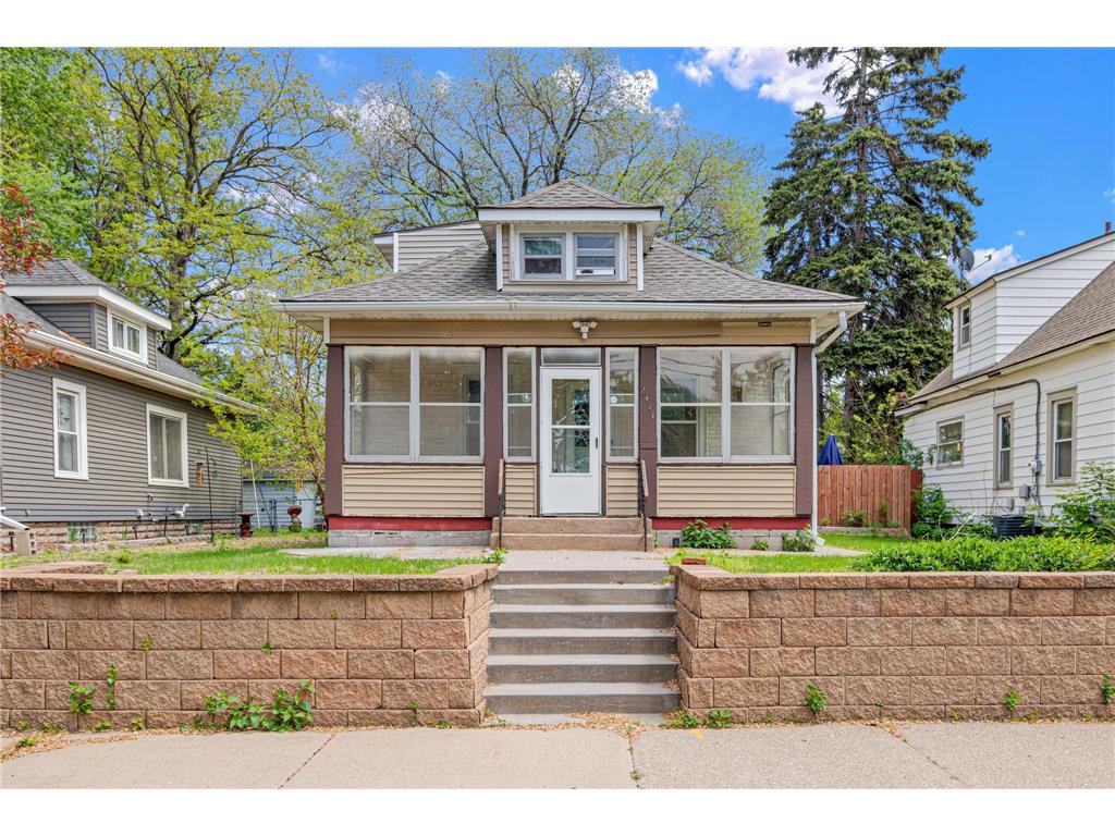 2411 Madison Street NE Minneapolis MN 55418 7077669 image1