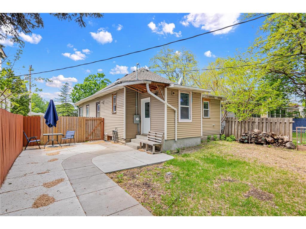2411 Madison Street NE Minneapolis MN 55418 7077669 image14