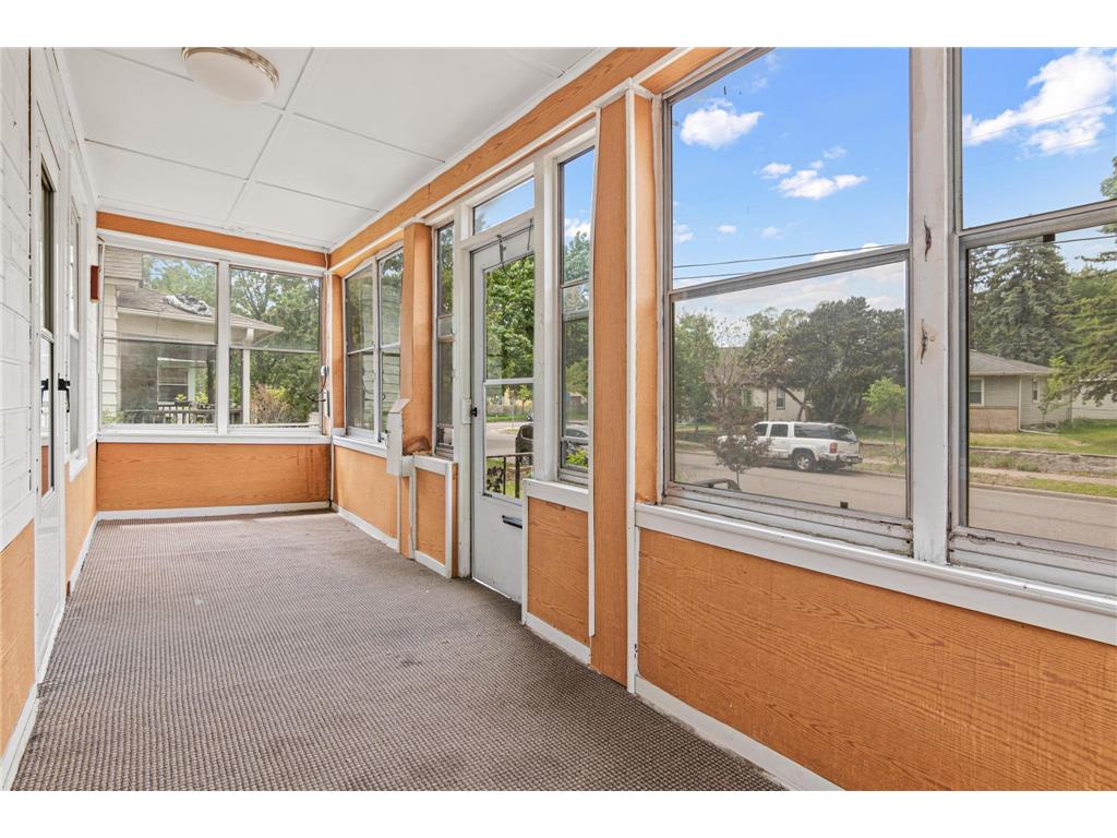 2411 Madison Street NE Minneapolis MN 55418 7077669 image16