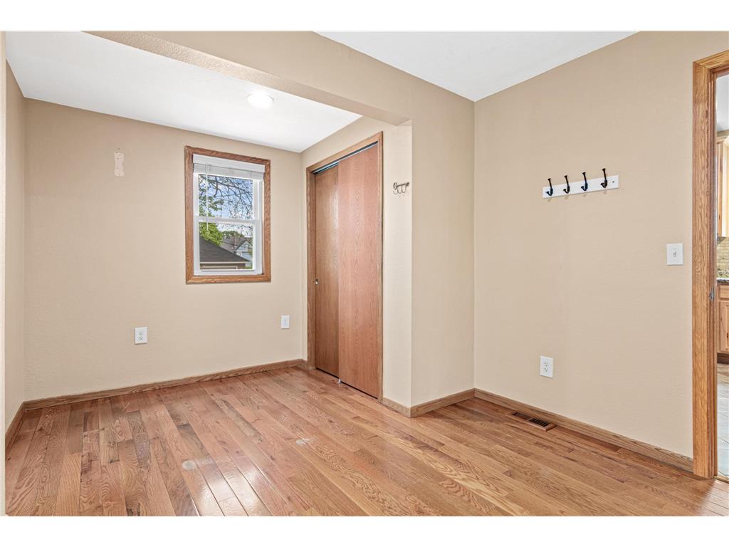 2411 Madison Street NE Minneapolis MN 55418 7077669 image24