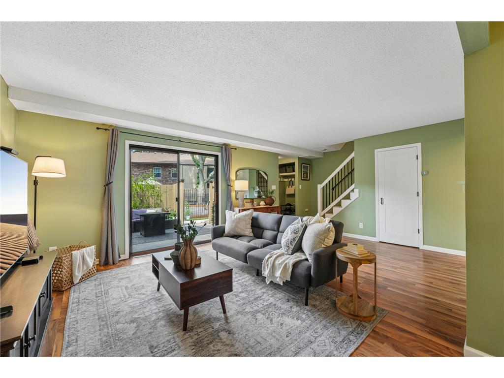 2411 Unity Avenue N Golden Valley MN 55422 7109607 image1