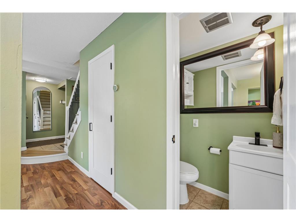 2411 Unity Avenue N Golden Valley MN 55422 7109607 image16