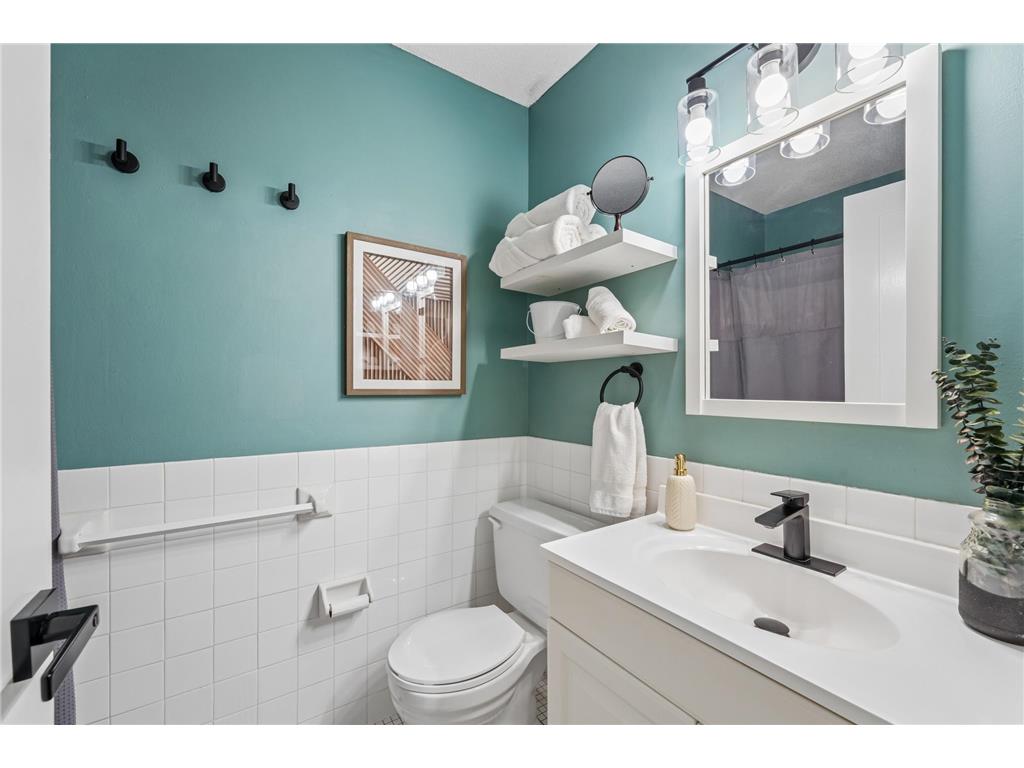2411 Unity Avenue N Golden Valley MN 55422 7109607 image21