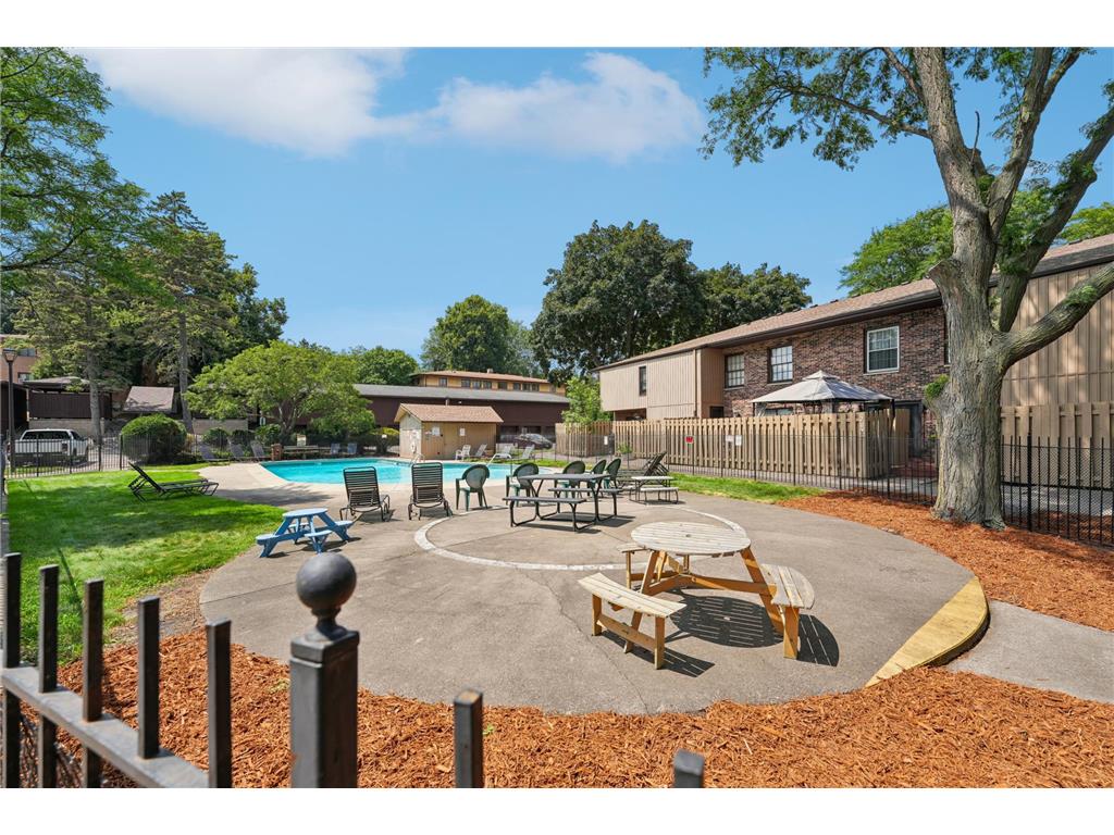 2411 Unity Avenue N Golden Valley MN 55422 7109607 image27